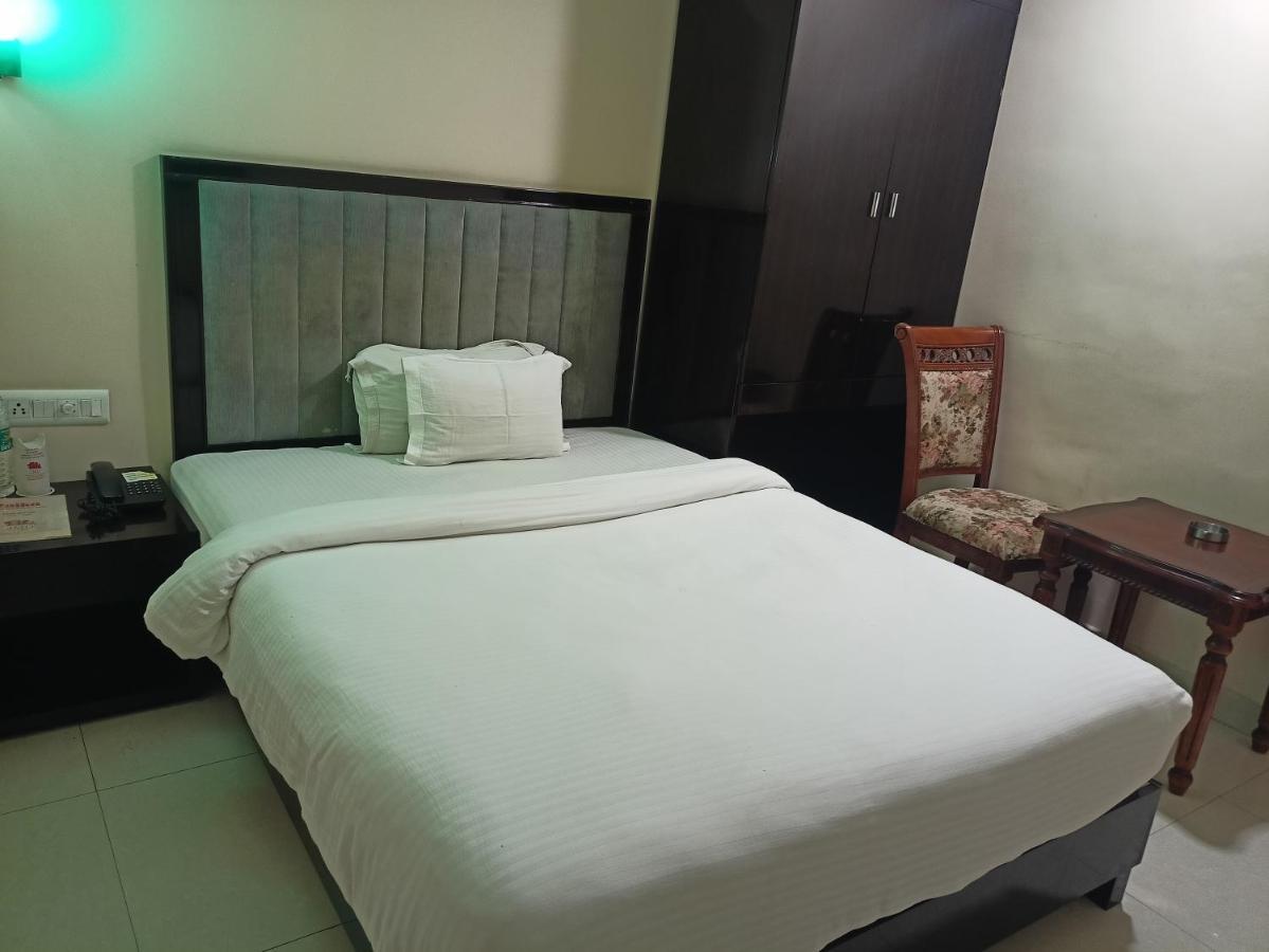 Hotel Jmd International Katihar Luaran gambar